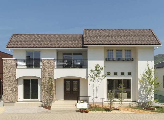 アイ工務店　N-ees
Natural